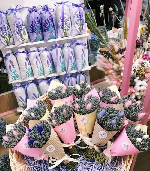 Бюджетный корпоративный подарок из лаванды